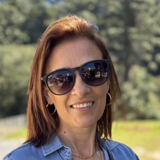 Diretora Financeira: Flávia Alarcon de Lima